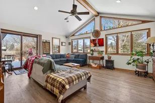 726 Jackson St, Marengo, IL 60152 - Photo 2