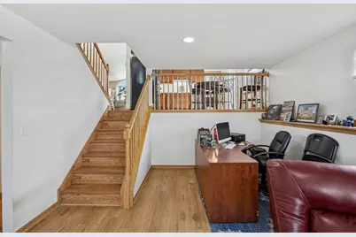 14925 Whipple Avenue, Markham, IL 60428 - Photo 10