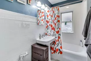 6234 N Broadway St, Chicago, IL 60660 - Photo 12