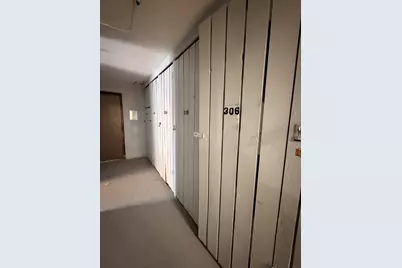 1970 Cherry Lane #306, Northbrook, IL 60062 - Photo 16