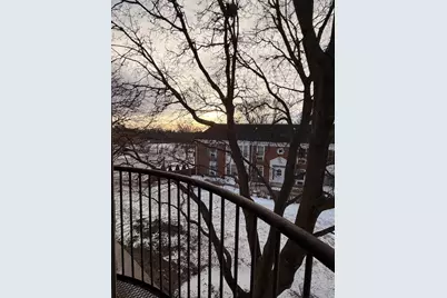 1970 Cherry Lane #306, Northbrook, IL 60062 - Photo 8