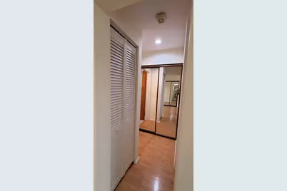 1970 Cherry Lane #306, Northbrook, IL 60062 - Photo 12