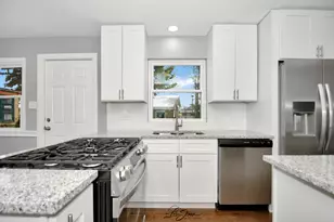 1002 Douglas Ave, Flossmoor, IL 60422 - Photo 10