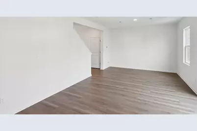 1250 Linden Terrace, Hampshire, IL 60140 - Photo 8