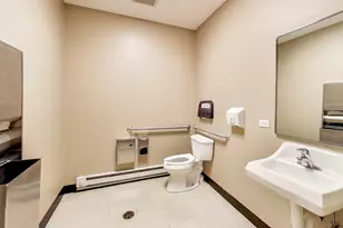 2639 N Milwaukee Ave, Chicago, IL 60647 - Photo 14