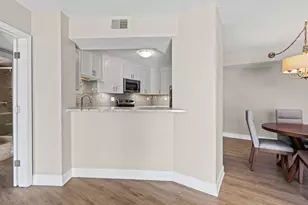 [Address not provided], Naperville, IL 60540 - Photo 10