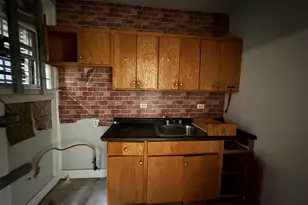 605 E 80th St, Chicago, IL 60619 - Photo 10