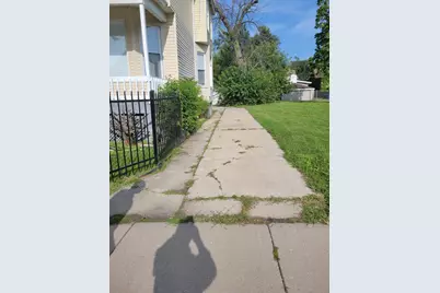 12033 S Wallace Street, Chicago, IL 60628 - Photo 2