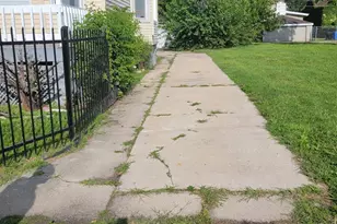 12033 S Wallace St, Chicago, IL 60628 - Photo 2