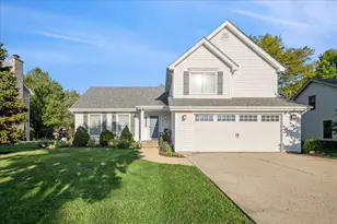 1110 Cedar Creek Dr, Lake Zurich, IL 60047 - Photo 1
