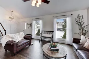 1110 Cedar Creek Dr, Lake Zurich, IL 60047 - Photo 6