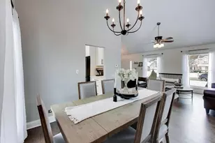 1110 Cedar Creek Dr, Lake Zurich, IL 60047 - Photo 8