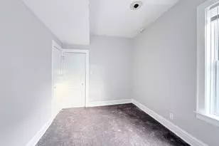 8216 S Maryland Ave, Chicago, IL 60619 - Photo 18