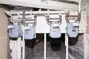 8216 S Maryland Ave, Chicago, IL 60619 - Photo 48