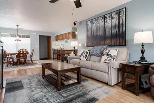 5683 Oak Village Dr, Roscoe, IL 61073 - Photo 8