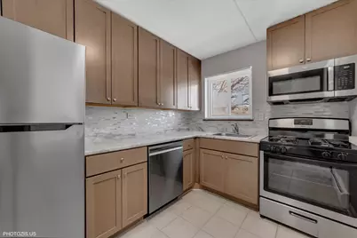 586 Fairway View Drive #2C, Wheeling, IL 60090 - Photo 6