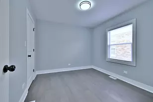 11204 S Emerald Ave, Chicago, IL 60628 - Photo 22