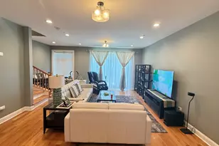 1538 W 34th St, Chicago, IL 60608 - Photo 6