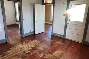 501 N Elm St, Clifton, IL 61727 - Photo 12