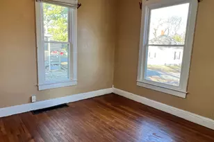 501 N Elm St, Clifton, IL 61727 - Photo 14