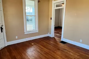 501 N Elm St, Clifton, IL 61727 - Photo 16