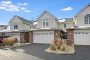 6963 Margaret Courtyard, Tinley Park, IL 60477 - Photo 1