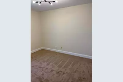 10 Oak Creek Drive #3018, Buffalo Grove, IL 60089 - Photo 8