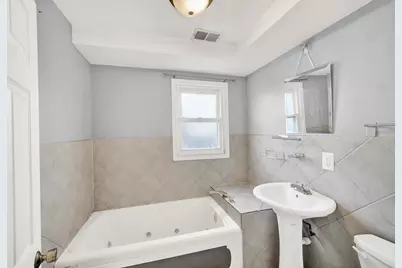 12432 S Ashland Avenue, Calumet Park, IL 60827 - Photo 6