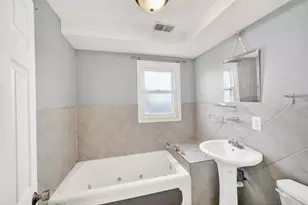 12432 S Ashland Ave, Calumet Park, IL 60827 - Photo 6