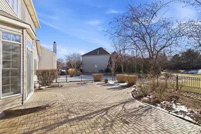 207 Long Beach Road, Oswego, IL 60543 - Photo 32