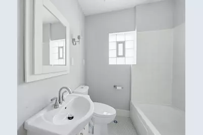 5301 W Winona Street #2, Chicago, IL 60630 - Photo 8