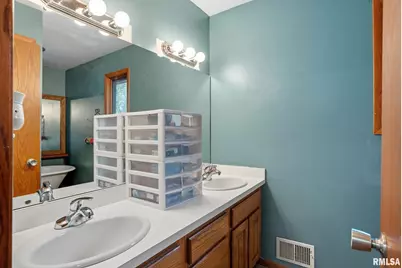 8039 Hazel Road, Union Grove, IL 61270 - Photo 16