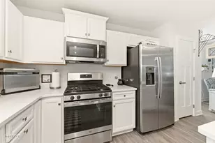 4814 W Millbrook Circle, Yorkville, IL 60560 - Photo 18