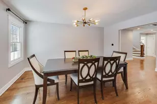 [Address not provided], Northbrook, IL 60062 - Photo 8