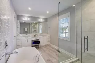 [Address not provided], Northbrook, IL 60062 - Photo 24