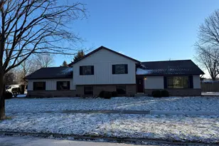 13831 S Mallard Dr, Plainfield, IL 60544 - Photo 1