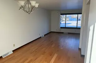 13831 S Mallard Dr, Plainfield, IL 60544 - Photo 8