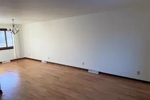 13831 S Mallard Dr, Plainfield, IL 60544 - Photo 6