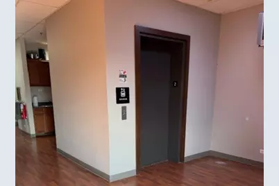 18 W Burlington Avenue, La Grange, IL 60525 - Photo 4