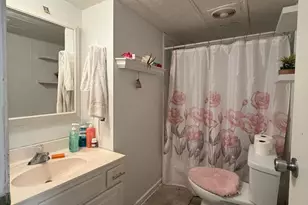 2315 Hickory Ln, Sycamore, IL 60178 - Photo 12