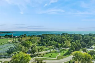 3600 N Lake Shore Dr, Chicago, IL 60613 - Photo 12