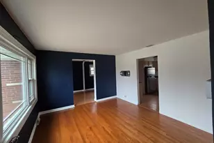 6108 Birmingham St, Chicago Ridge, IL 60415 - Photo 4