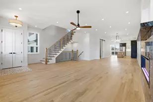 4449 N Sayre Ave N, Harwood Heights, IL 60706 - Photo 4