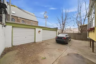 2606 N Kedzie Ave, Chicago, IL 60647 - Photo 30