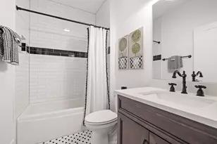 13813 W McKenna Ct, Manhattan, IL 60442 - Photo 8