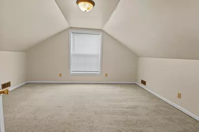 209 N Maple Street, Grant Park, IL 60940 - Photo 20