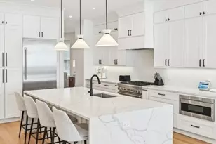 2708 N Albany Ave, Chicago, IL 60647 - Photo 6