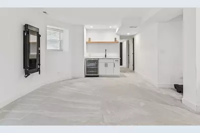 2708 N Albany Avenue, Chicago, IL 60647 - Photo 22