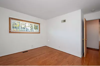 424 Woodland Avenue, Wauconda, IL 60084 - Photo 16