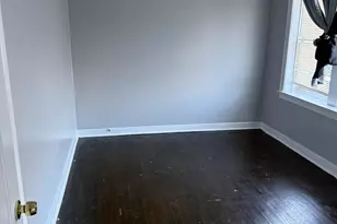 5214 W Deming Pl, Chicago, IL 60639 - Photo 8